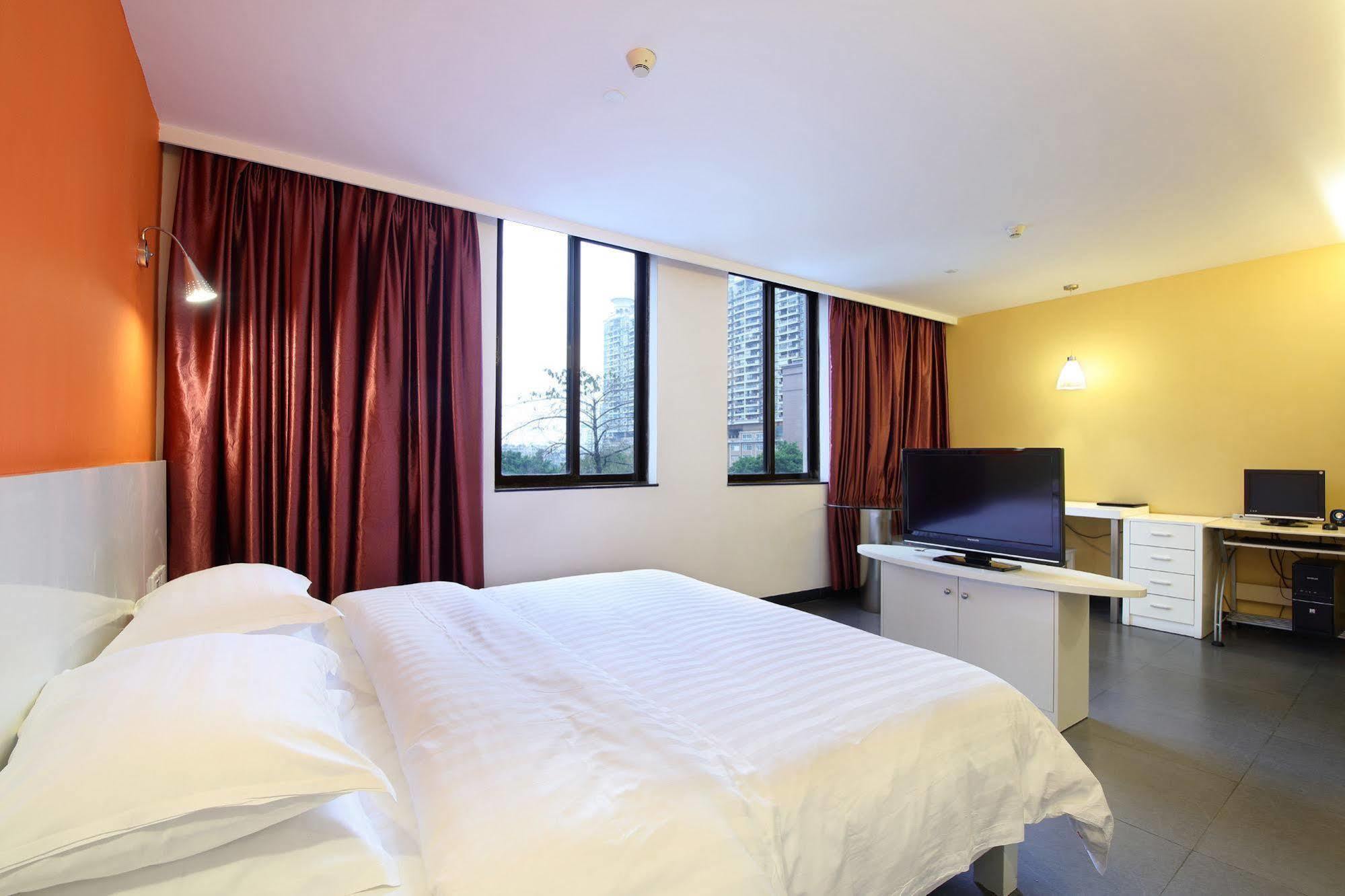 Ln Whitehouse Hotel Guangzhou Exterior photo